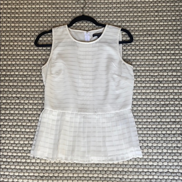Banana Republic peplum top - Picture 1 of 3